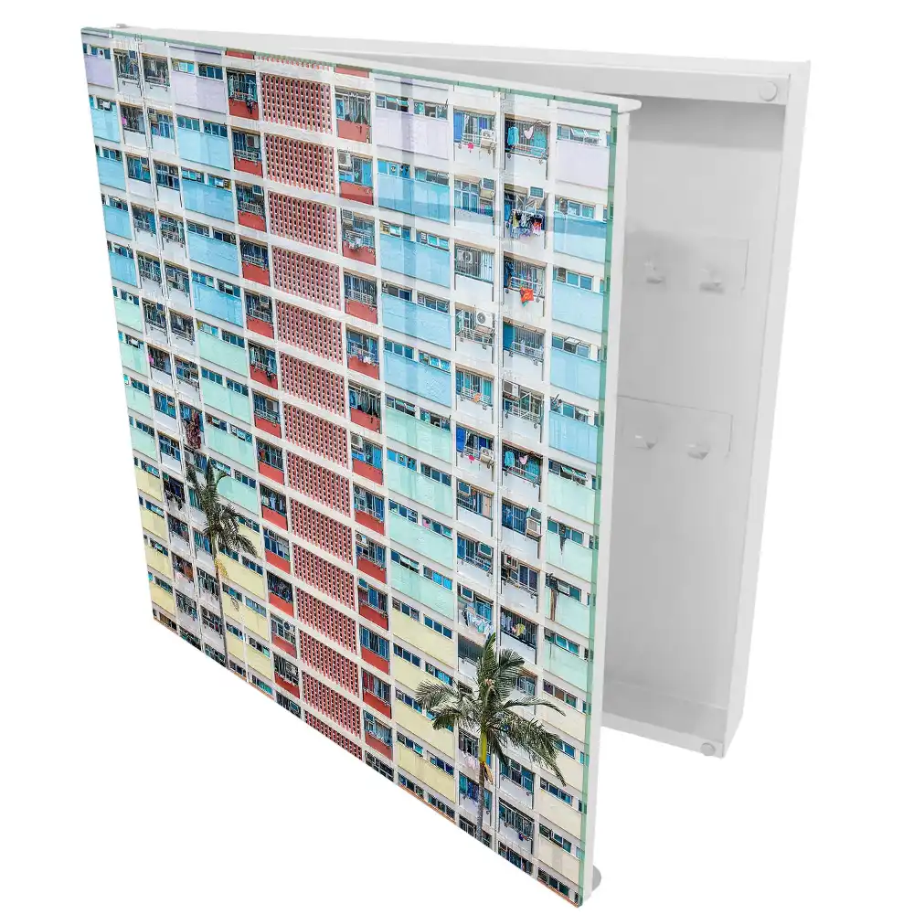 Dulapior pentru chei cu design de fațade colorate și palmieri în stil modern