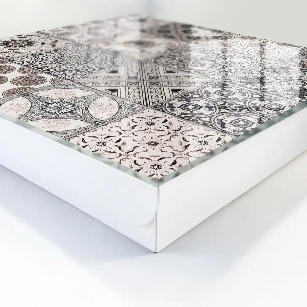 Dulăpior pentru chei cu plăci decorative și modele unice