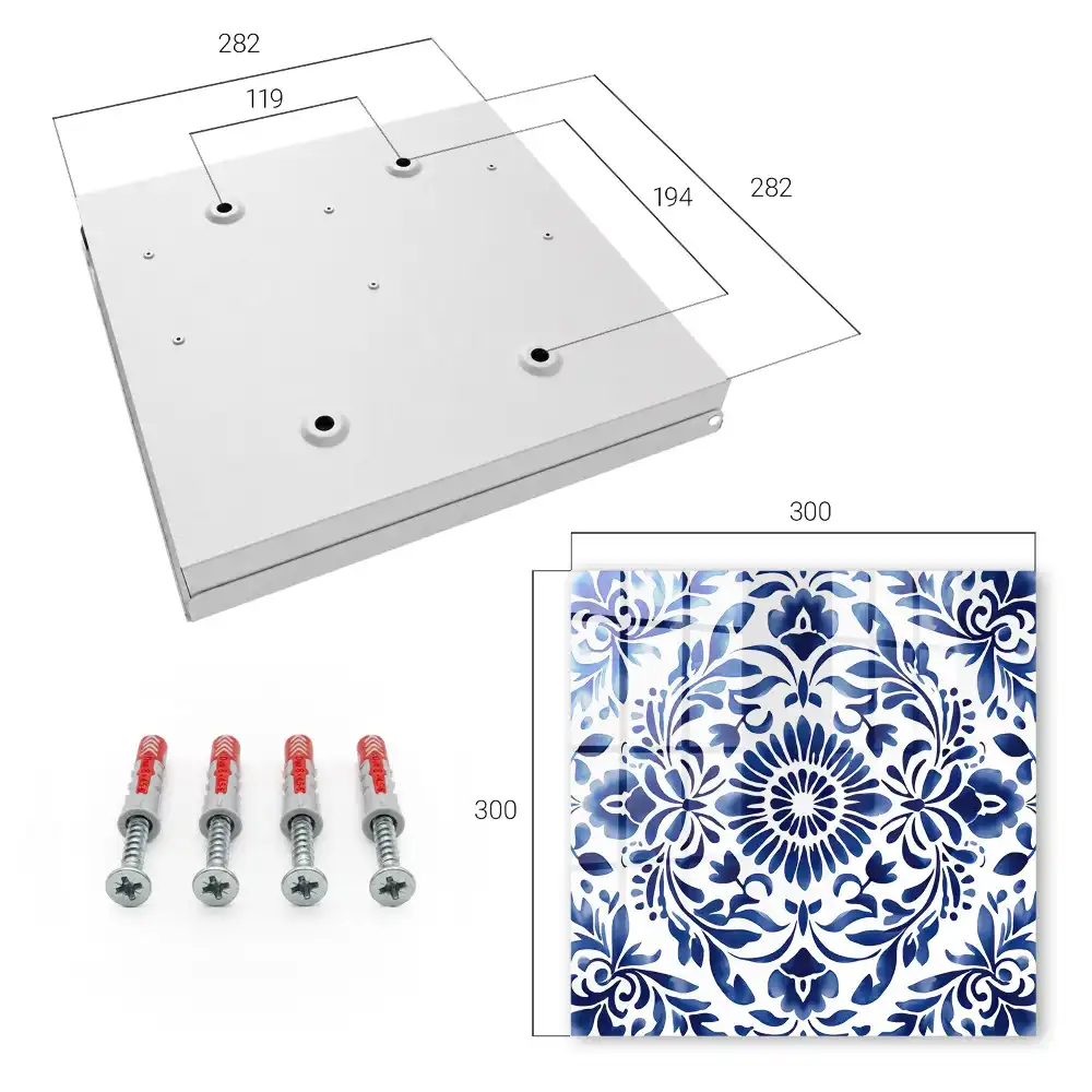 Casetă pentru chei cu model floral albastru pe fundal alb