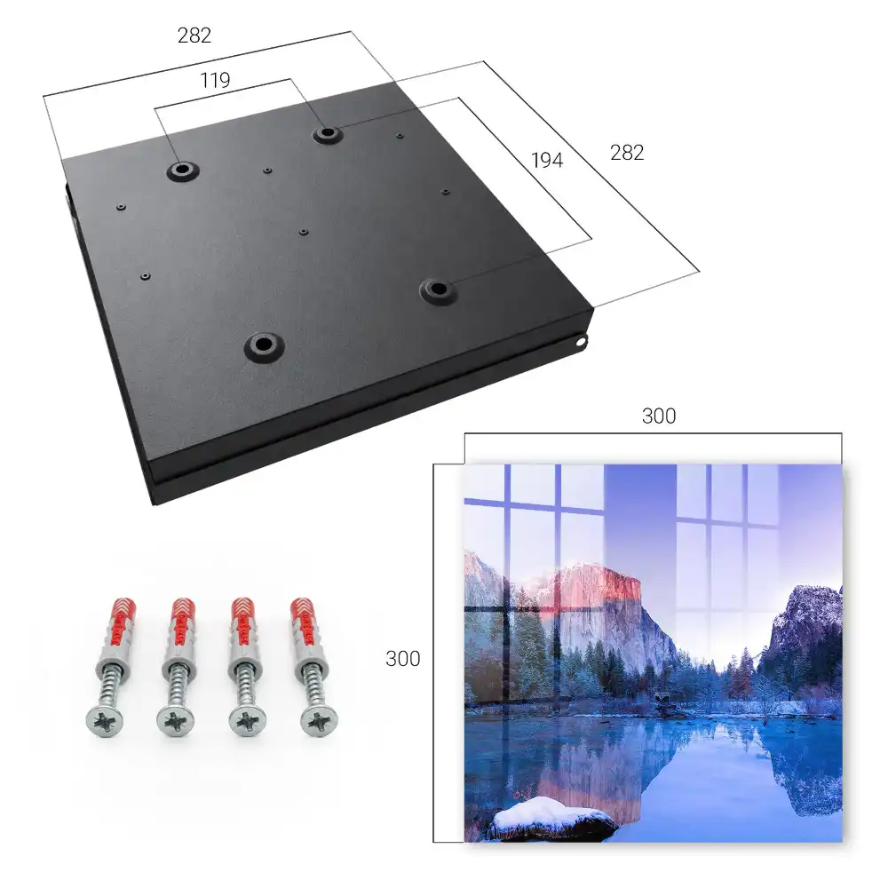 Dulapior pentru chei cu design de munți în nori reflectați în râu într-o dimineață liniștită