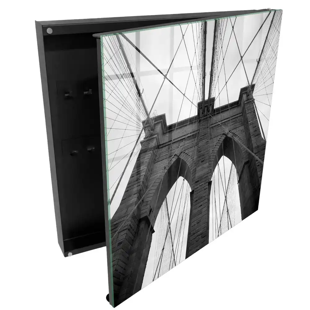 Casetă pentru chei cu design arhitectural minimalist și simetric
