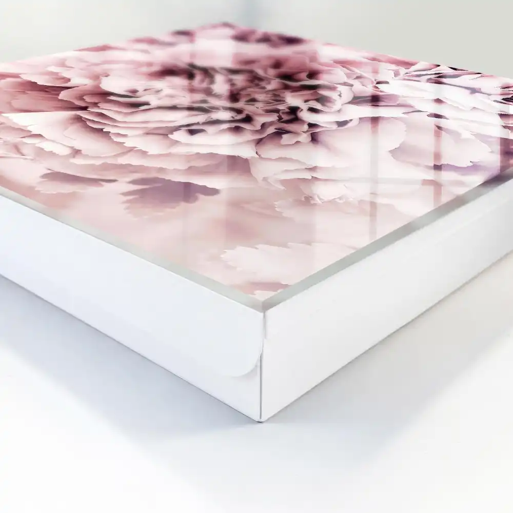 Dulapior pentru chei cu design floral roz delicat