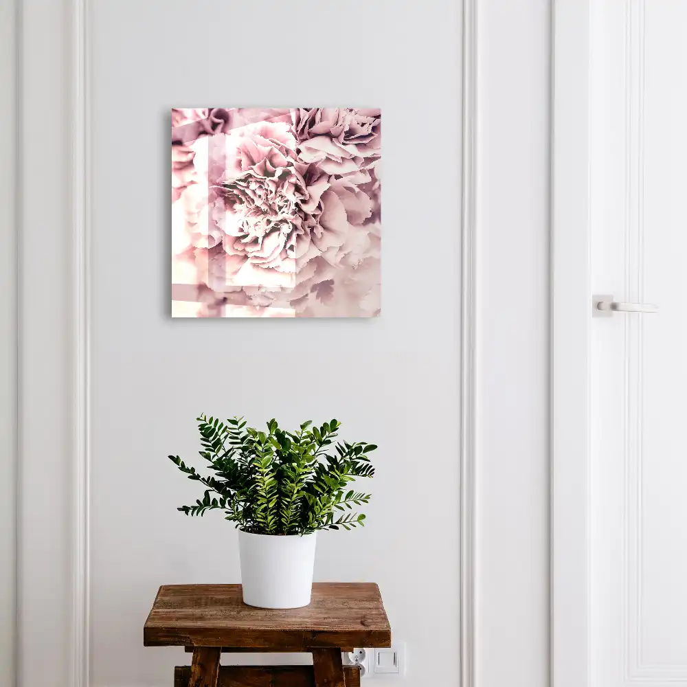 Dulapior pentru chei cu design floral roz delicat