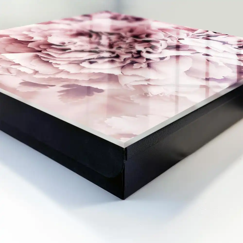 Dulapior pentru chei cu design floral roz delicat