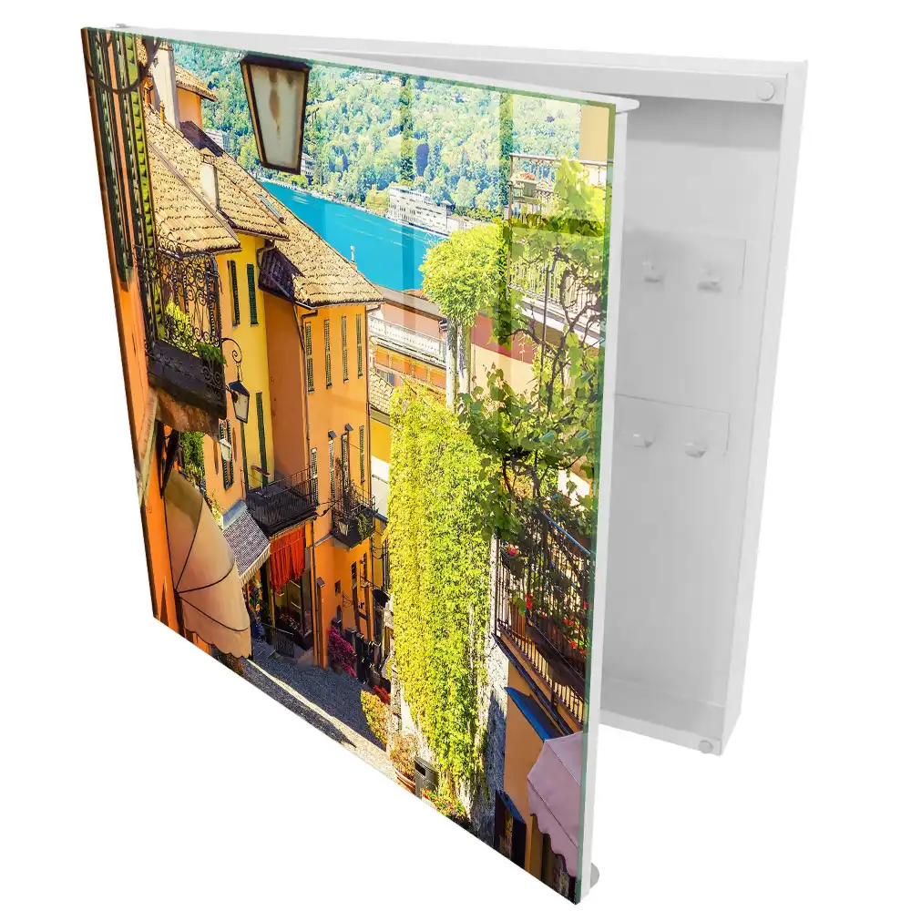 Dulapior pentru chei cu design de stradă fermecătoare și case colorate