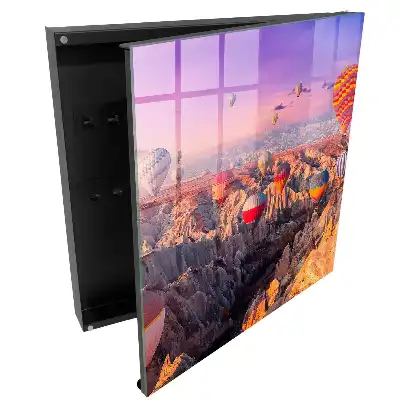 Căsuță pentru chei cu model baloane colorate și vale stâncoasă