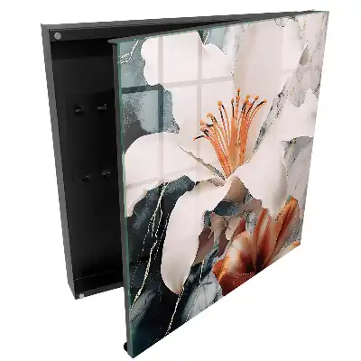 Suport pentru chei pe perete cu model floral subtil și decor contrastant