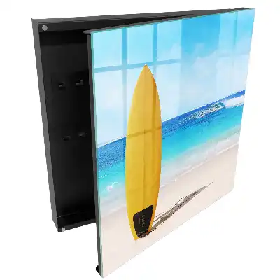 Casetă pentru chei cu design de plajă, ocean turcoaz și cer albastru