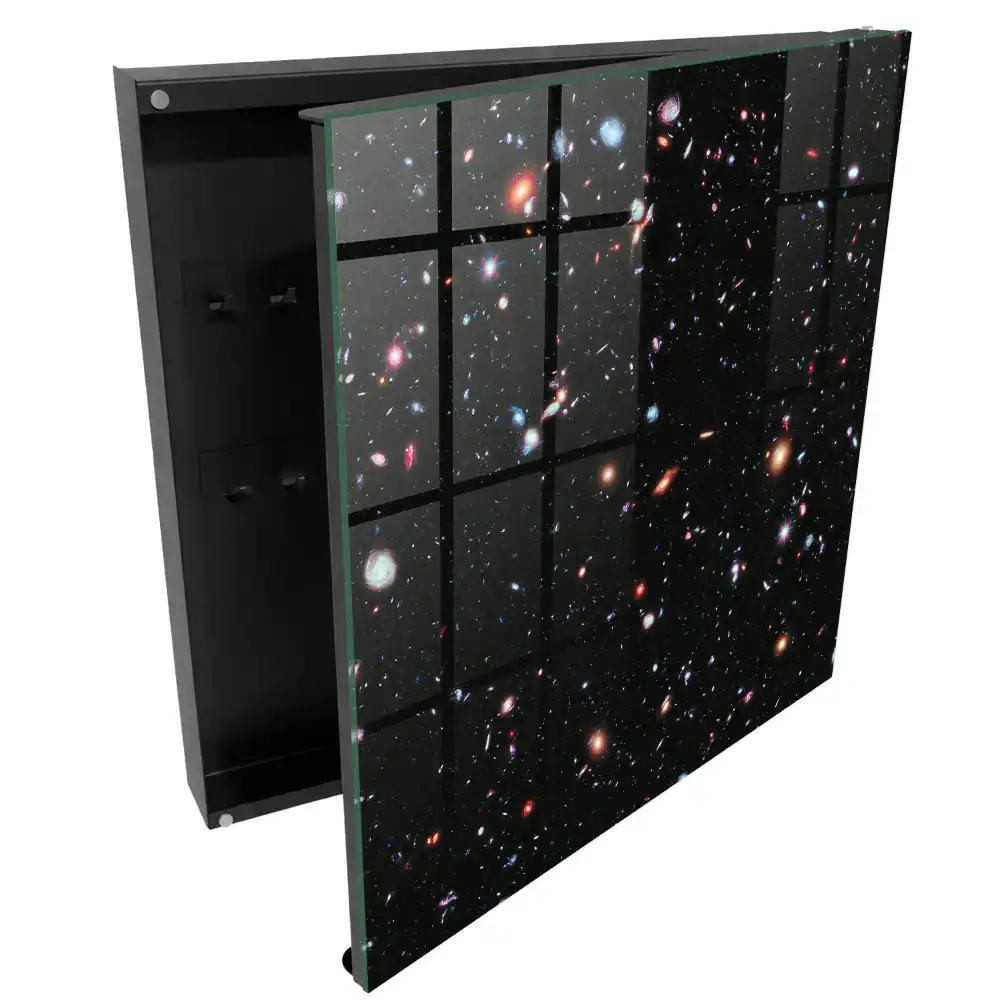 Dulapior pentru chei Un Univers Colorat