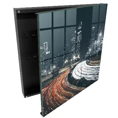 Casetă de chei cu design de oraș nocturn iluminat