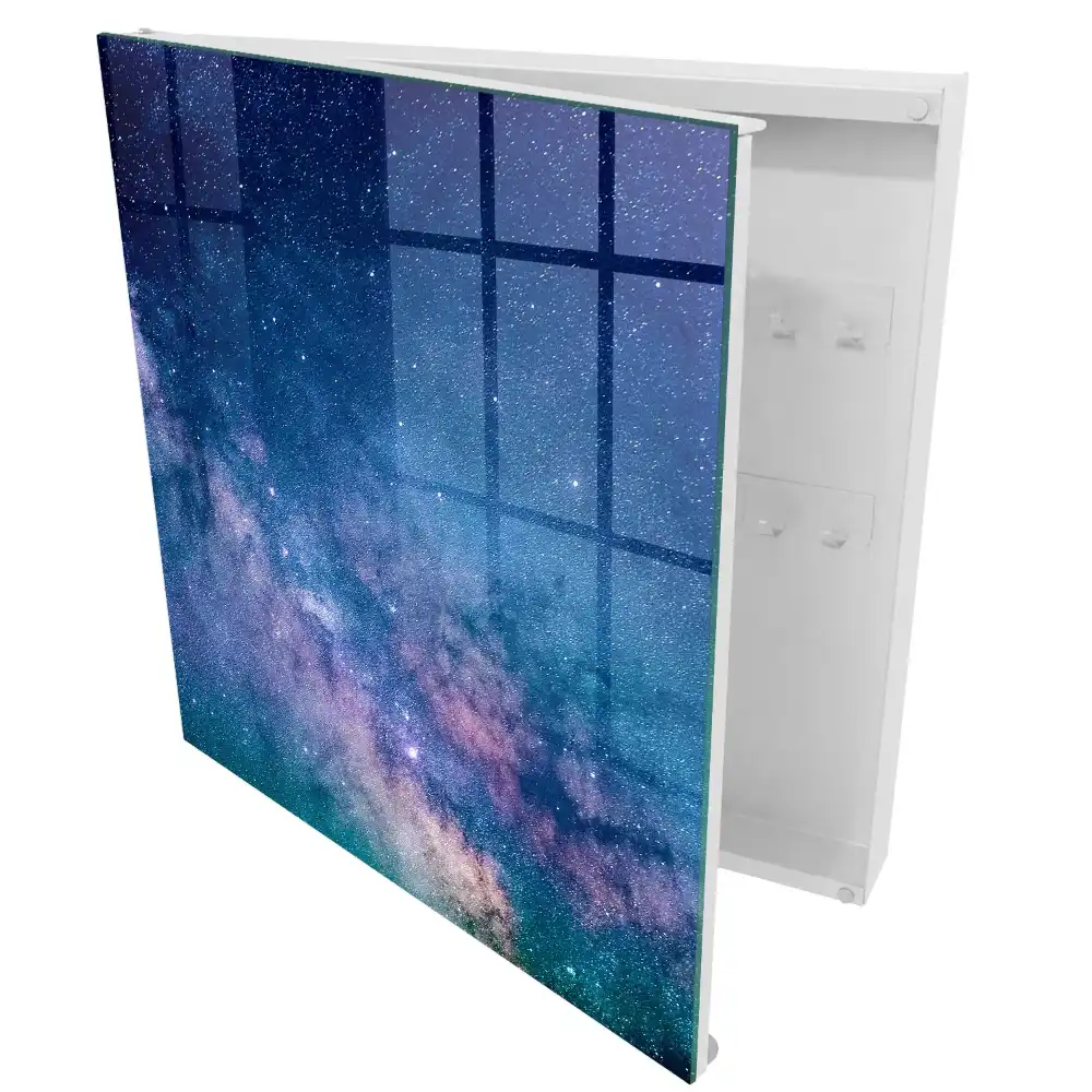 Casetă pentru chei cu design nocturn și stele pe cer