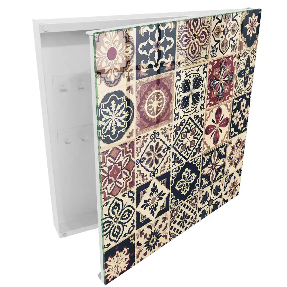 Suport pentru chei pe perete cu design geometric stil clasic