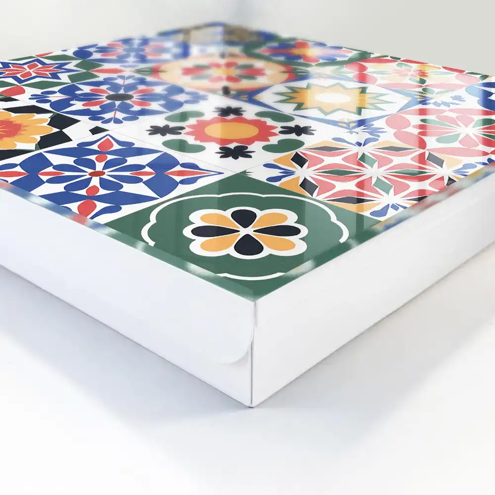 Dulapior pentru chei cu design mozaic floral