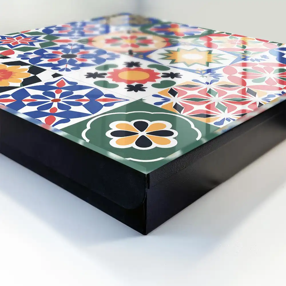 Dulapior pentru chei cu design mozaic floral