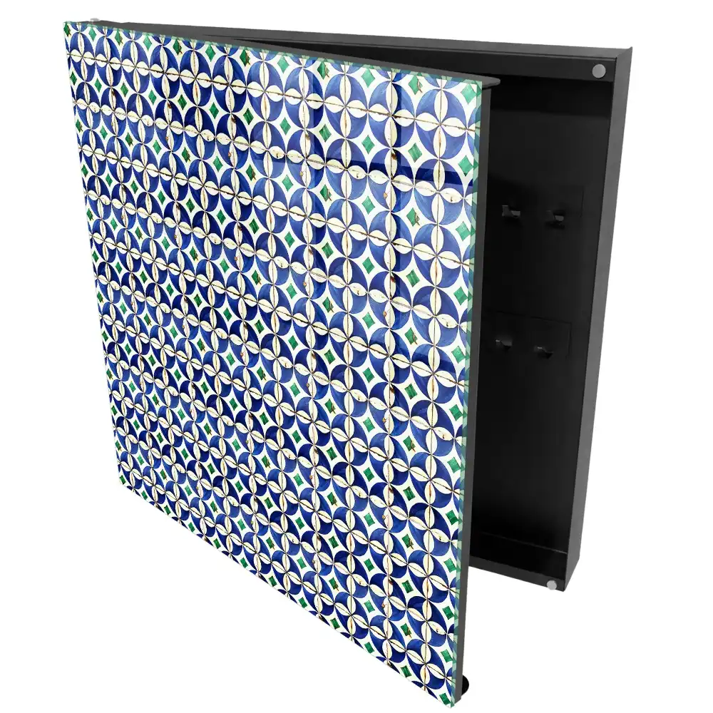 Casetă pentru chei cu design simetric și culori armonioase