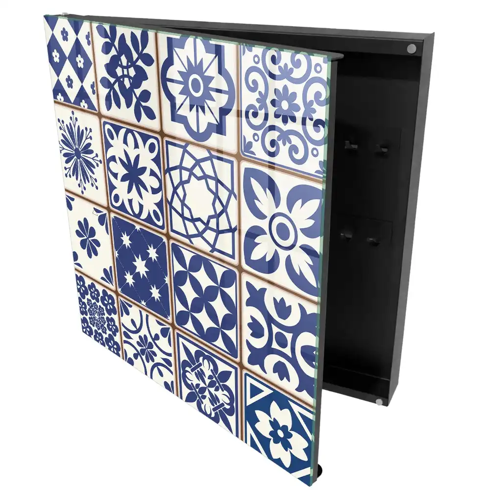 Cutie de chei pentru perete cu model geometric în nuanțe de albastru și alb