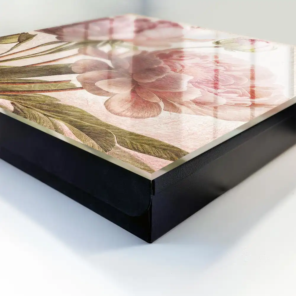 Casetă pentru chei cu model floral în culori pastelate