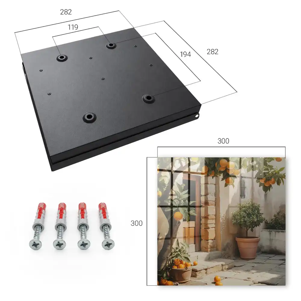 Suport de chei pentru perete cu design de portocal lângă o clădire veche
