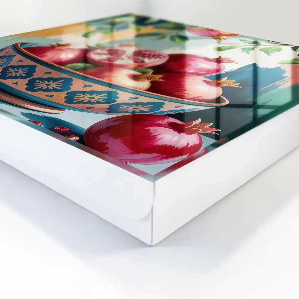 Casetă pentru chei cu design de rodii într-un bol decorativ
