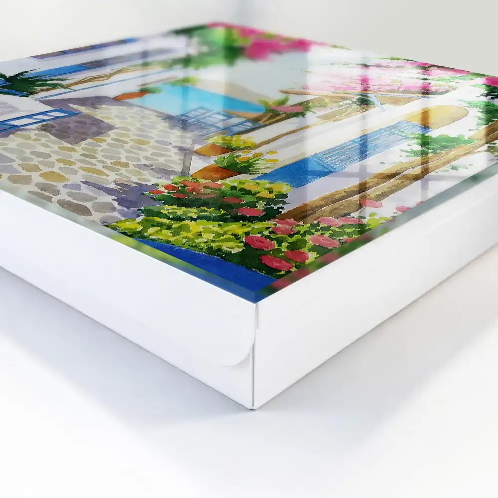 Dulapior pentru chei cu design mediteranean și motive florale