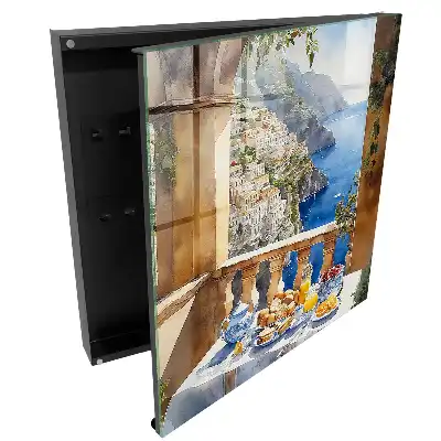Dulap pentru chei cu design de terasă cu vedere la mare și mic dejun
