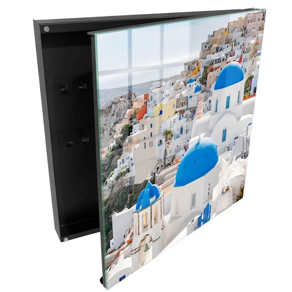 Casetă pentru chei cu design de case albe și cupole albastre