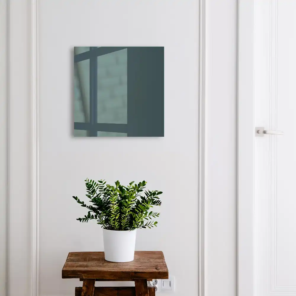 Suport de perete pentru chei cu design geometric