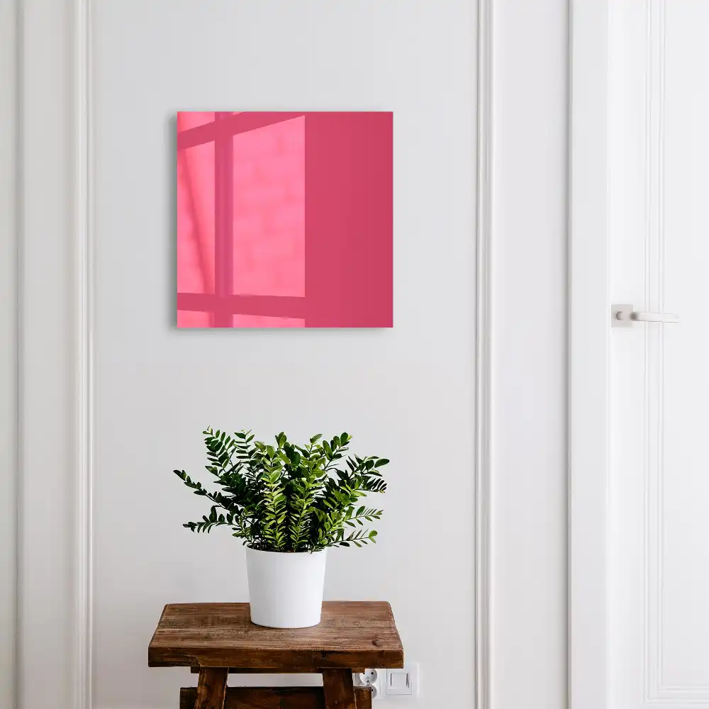 Suport de chei pentru perete roz energic cu design elegant