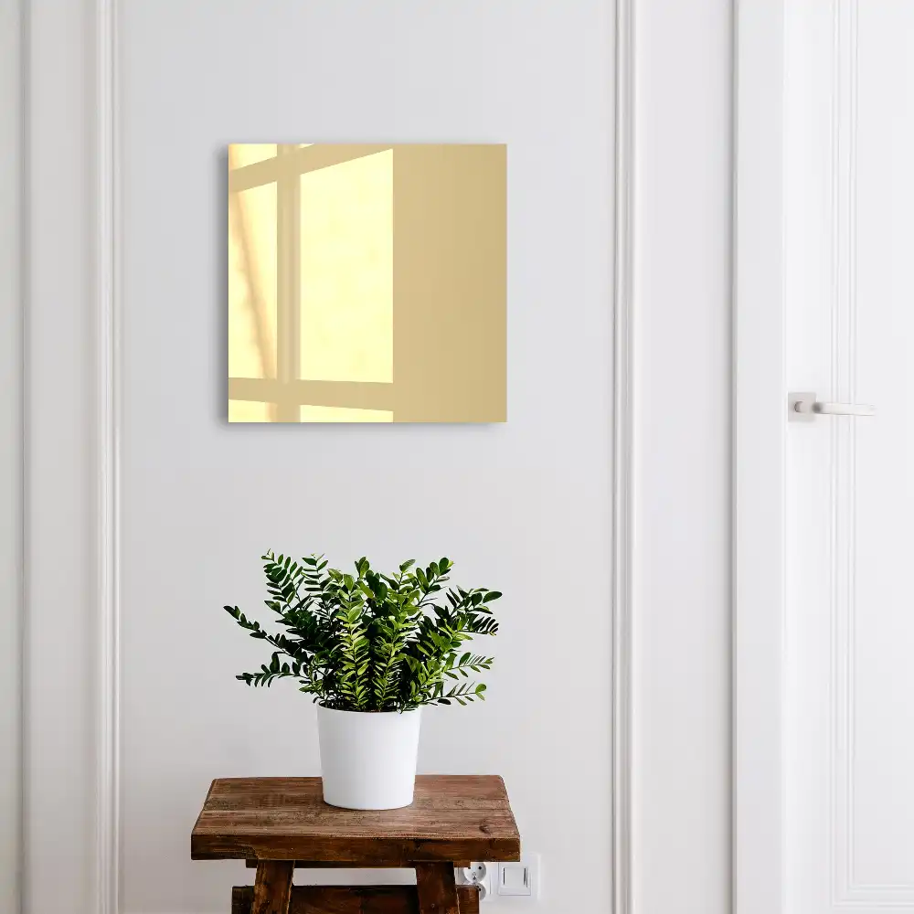 Casetă pentru chei crem cu design elegant