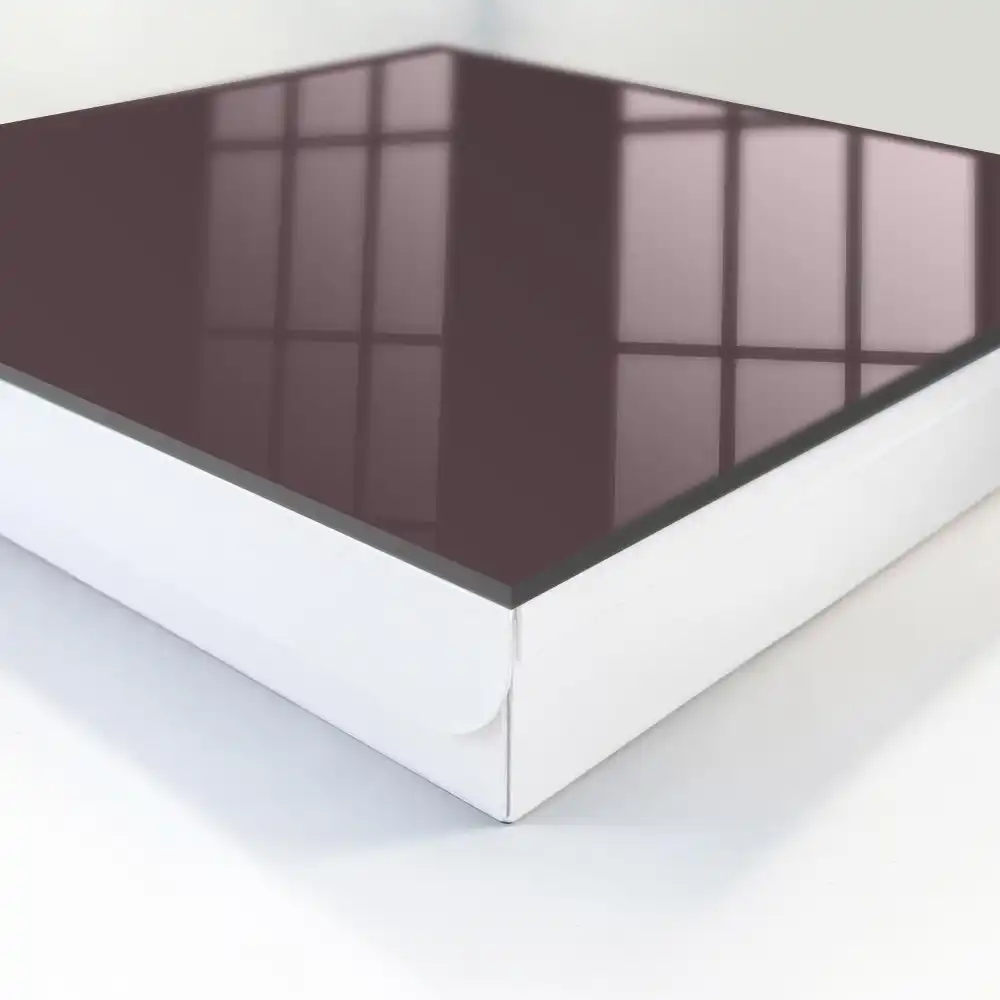 Casetă pentru chei cu design geometric minimalist în nuanță violet intens