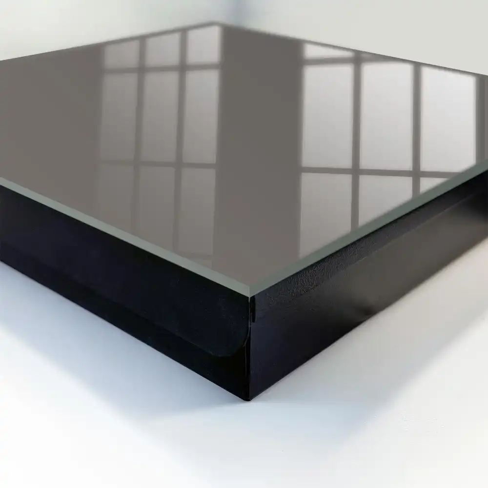 Dulapior pentru chei cu design monocromatic elegant