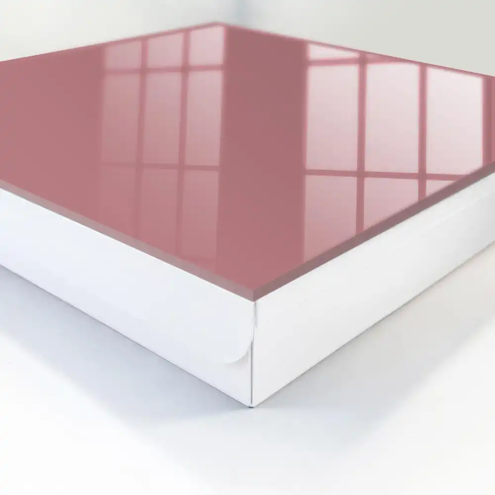 Dulapior pentru chei minimalist cu fundal roz