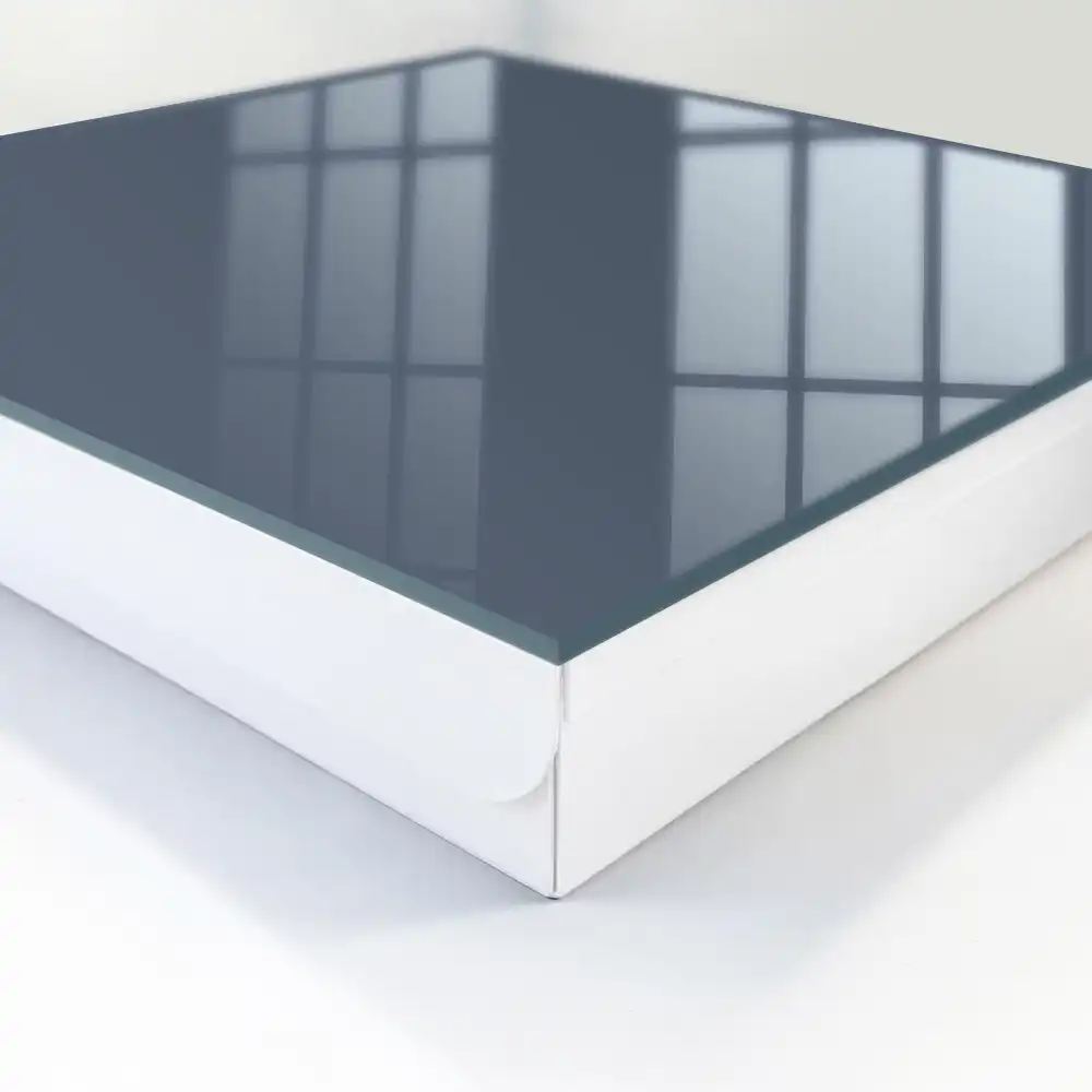 Casetă pentru chei cu design monocromatic și elegant