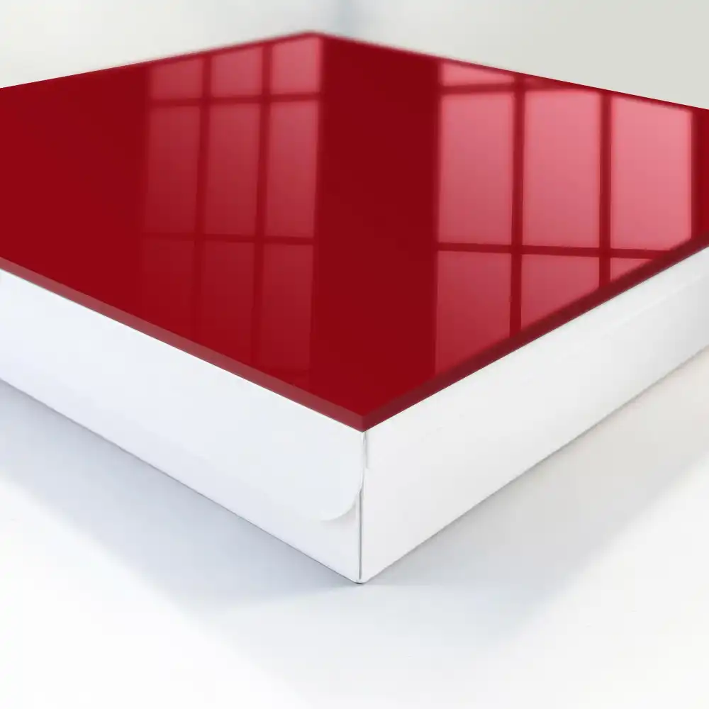 Casetă pentru chei cu design minimalist în culoarea vișiniu