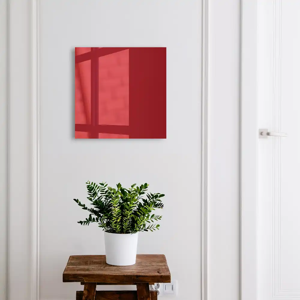 Casetă pentru chei cu design minimalist în culoarea vișiniu