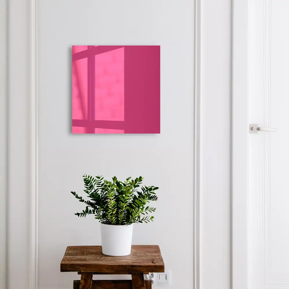 Dulap pentru chei minimalist în nuanță fucsia vibrant