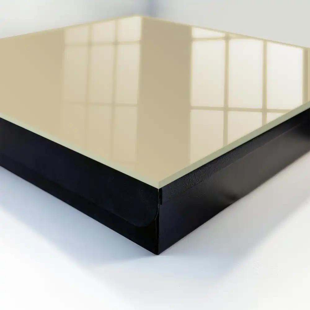 Dulapior pentru chei crem cu design elegant