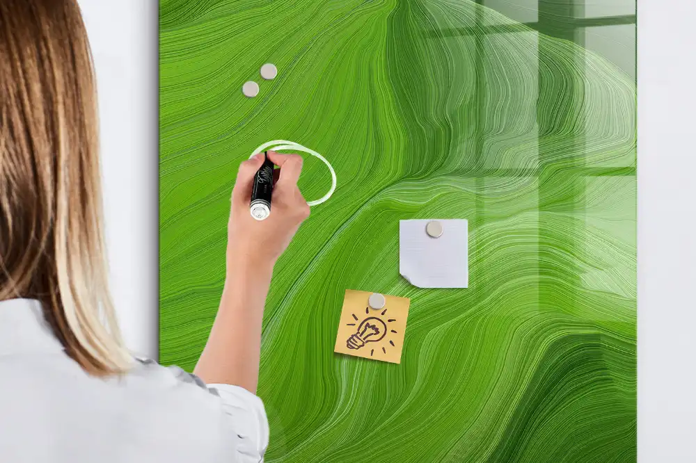 Tablă cu marker cu design abstract ondulat