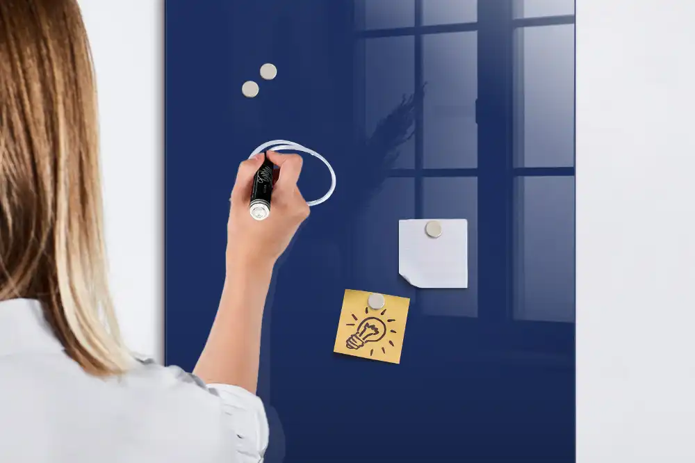 Tablă magnetică pentru marker de culoare bleumarin