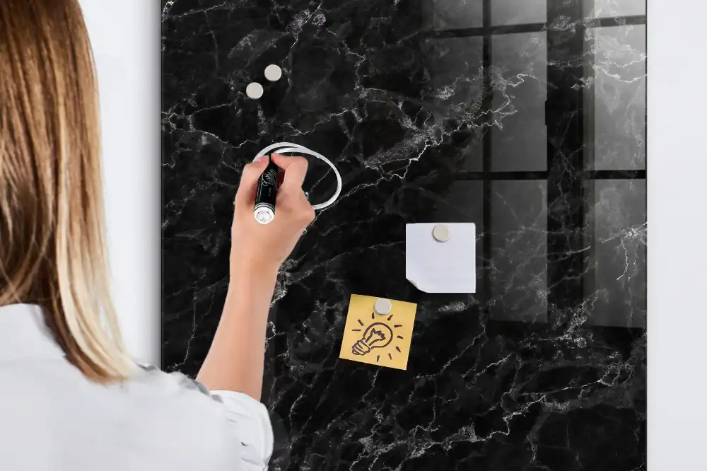 Tablă magnetică de scris cu design marmură neagră