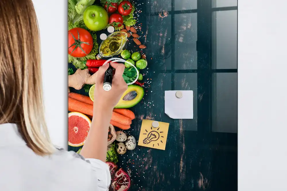 Tablă magnetică pentru meniu pe bază de plante