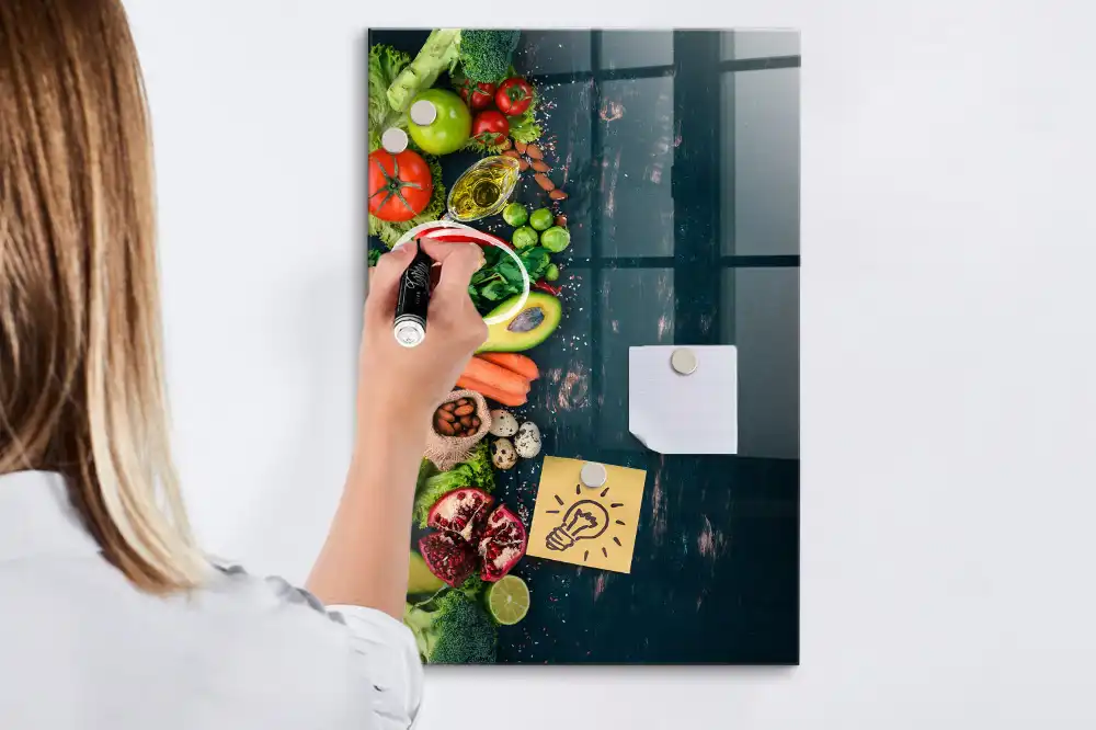 Tablă magnetică pentru meniu pe bază de plante