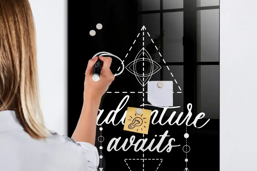 Tablă magnetică pentru expediție