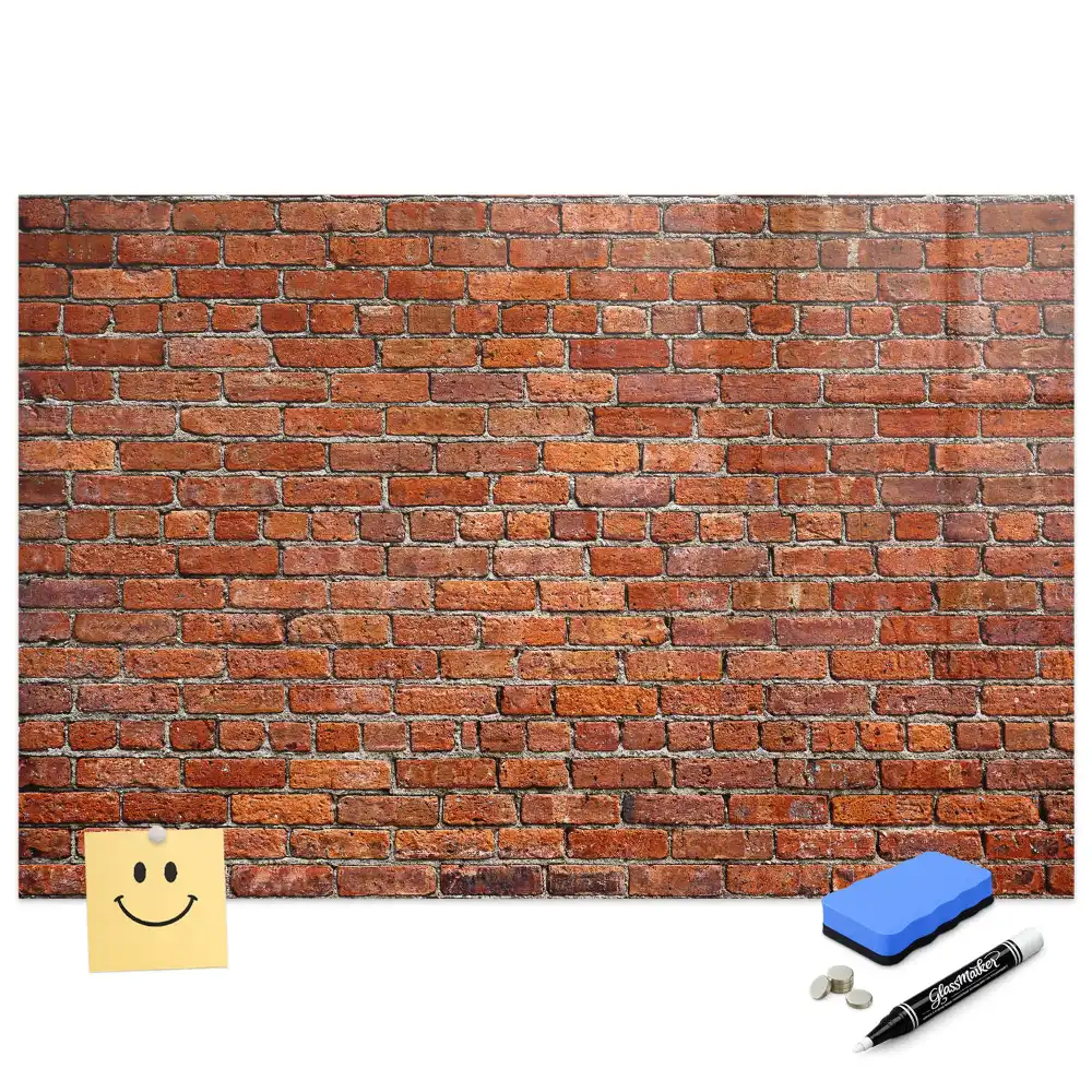 Tablă cu marker design perete din cărămidă veche