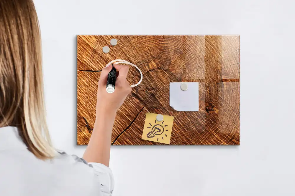 Tablă magnetică de perete cu ramă decorativă din lemn