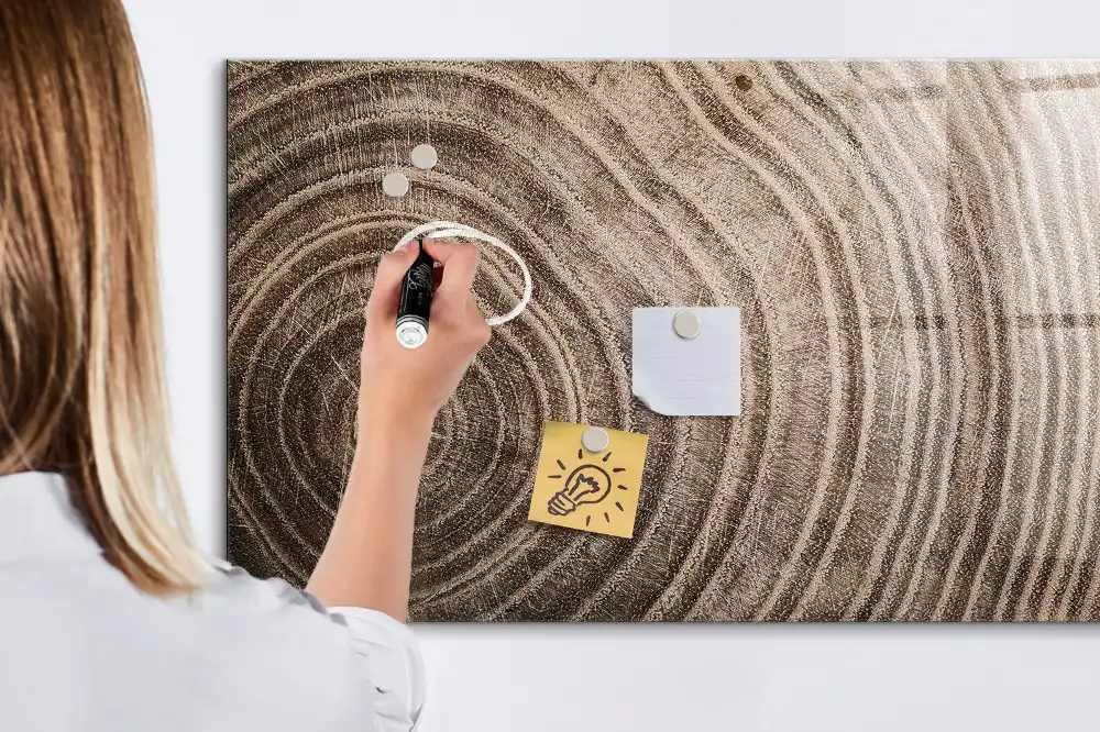 Tablă magnetică din sticlă cu design de trunchi de copac