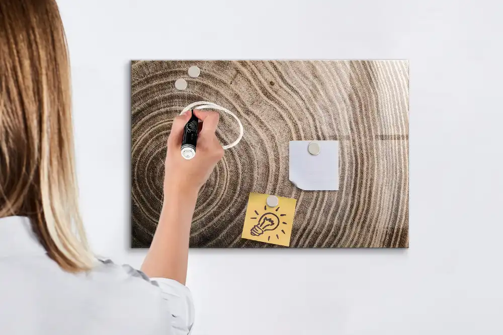 Tablă magnetică din sticlă cu design de trunchi de copac