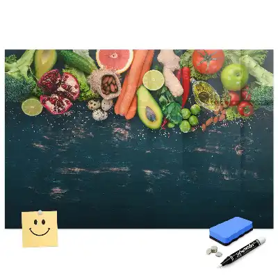 Tablă magnetică de perete cu imprimeu legume proaspete pe blat