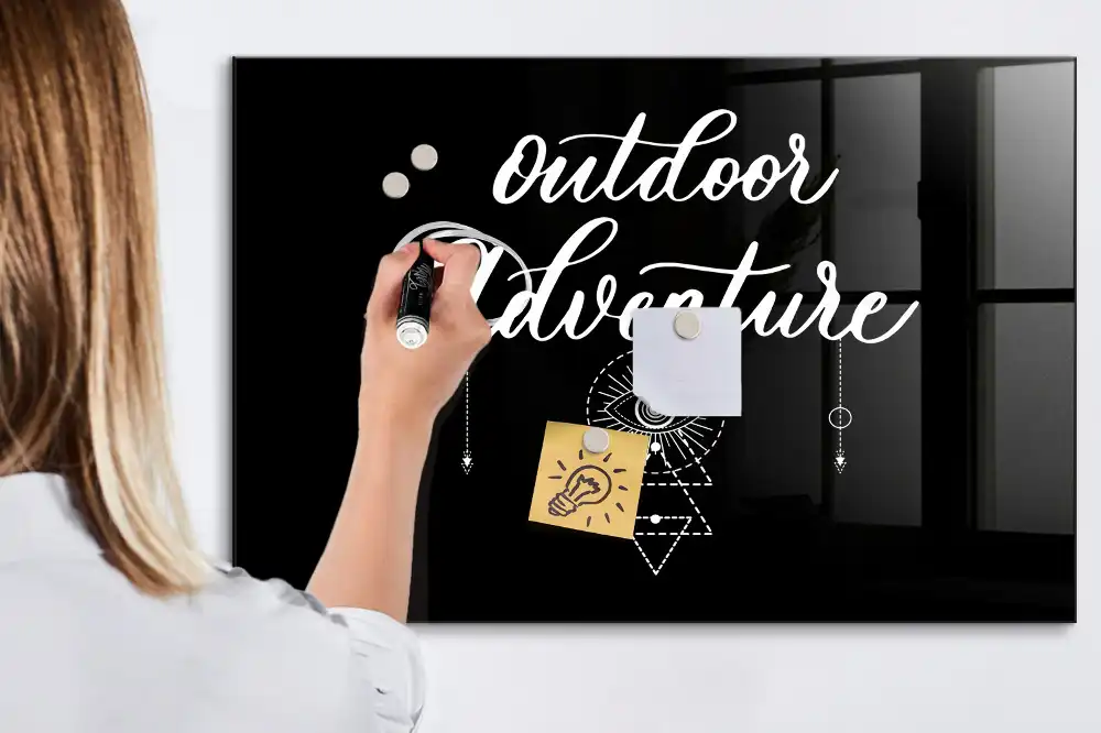 Tablă magnetică din sticlă cu design expediție montană
