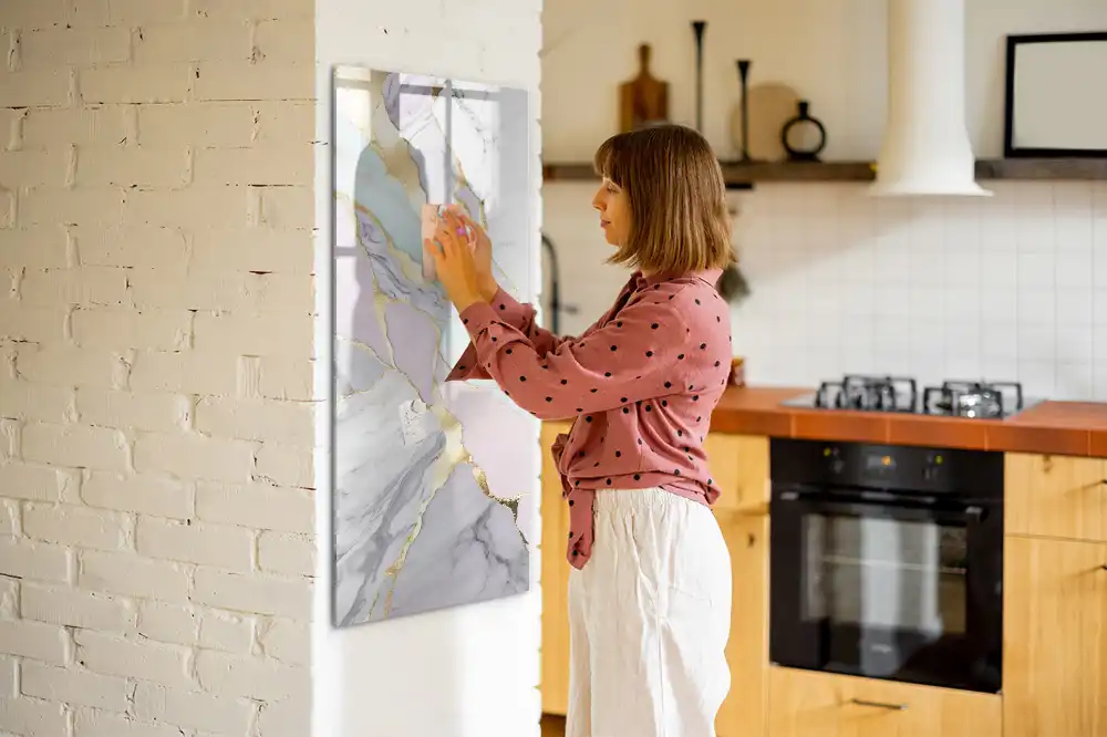 Tablă magnetică decorativă cu aspect de marmură